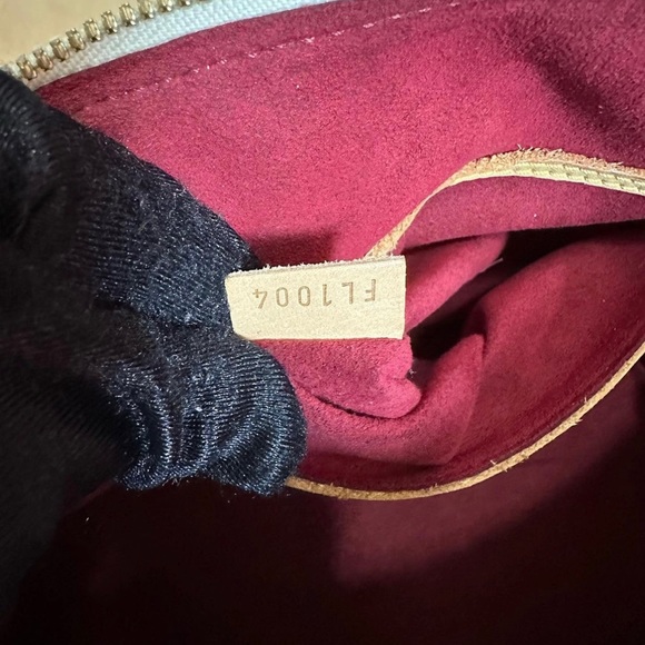 Louis Vuitton ALMA Multicolor Size PM